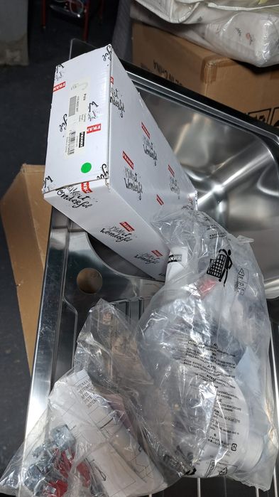 Chiuvetă Franke inox, cu baterie și scurgere ,citiți descrierea