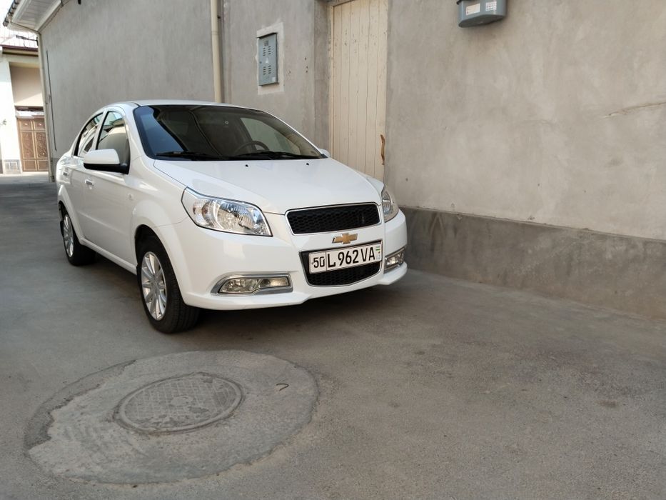 Nexia 3 Super holati tinniq