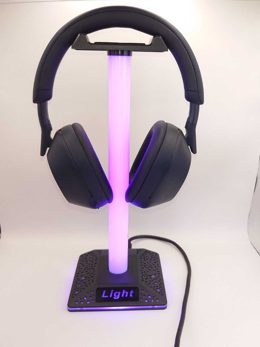 Стойки за слушалки