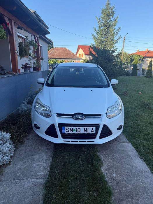 Ford Focus Vând Ford Focus 1.0 EcoBoost, fabricat în 2014,cutie manuală.