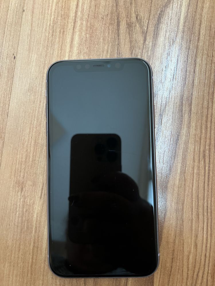 IPhone 11 128GB без Icloud