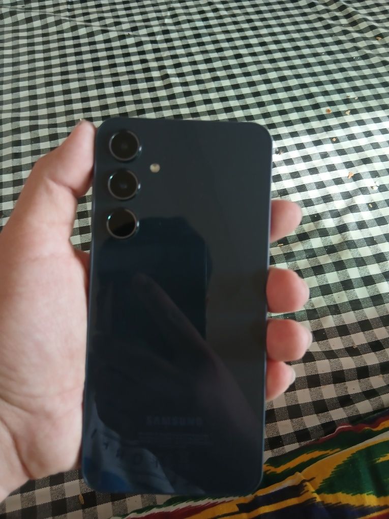 Samsung gelaxy a55 yangi