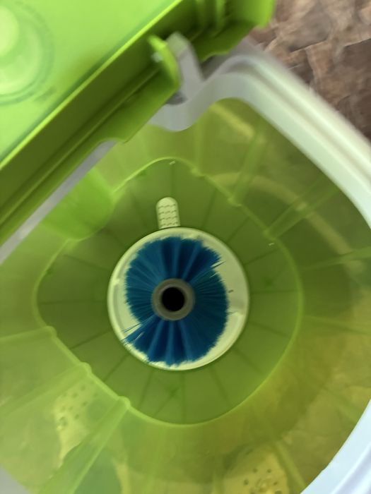 Mașină de spălat adidași