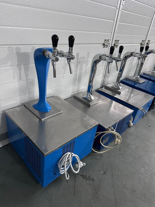 Dozatoare pentru vin/suc/bere. Racesc de la 40 litri pe ora