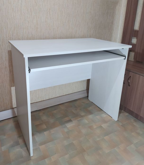 Стол письменный, компьютерный