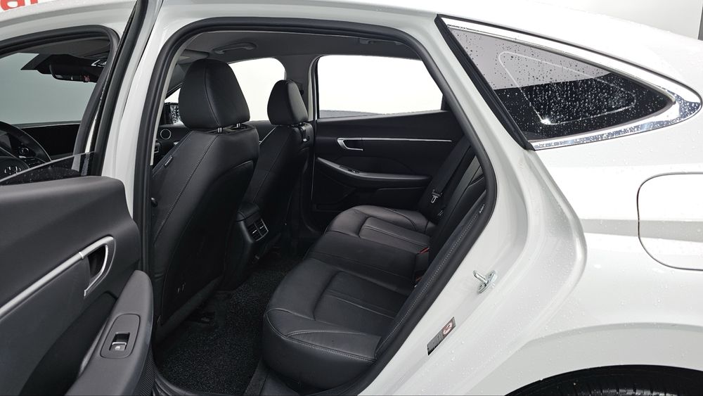 ПРОДАЕТСЯ!! Hyundai Sonata 2.0