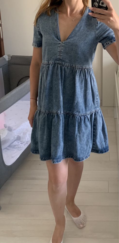 Дънкова рокля за бременни H&M