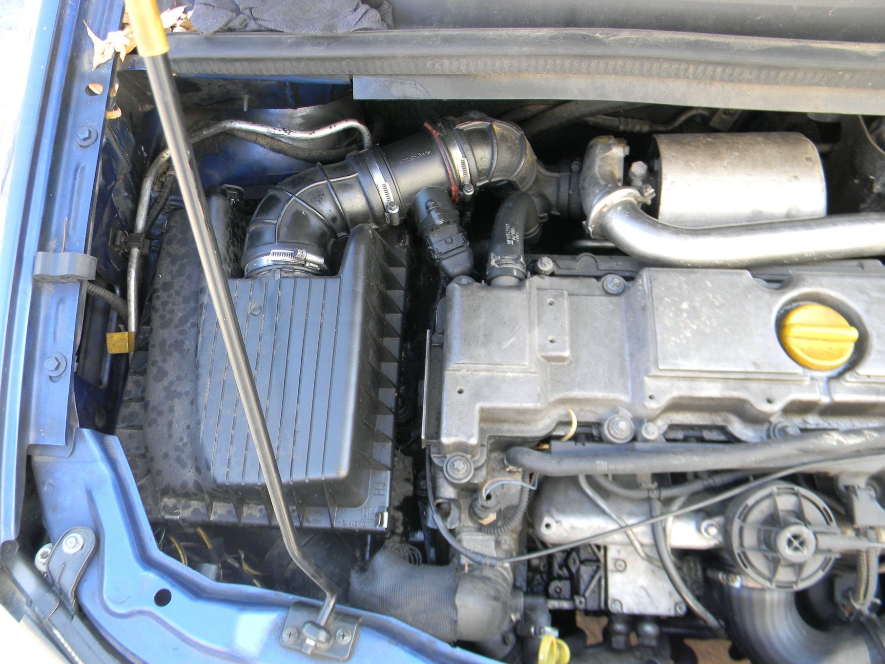 Dezmembrari  Opel ZAFIRA A (F75)  1999  > 2006 2.0 DTI 16V Motorina