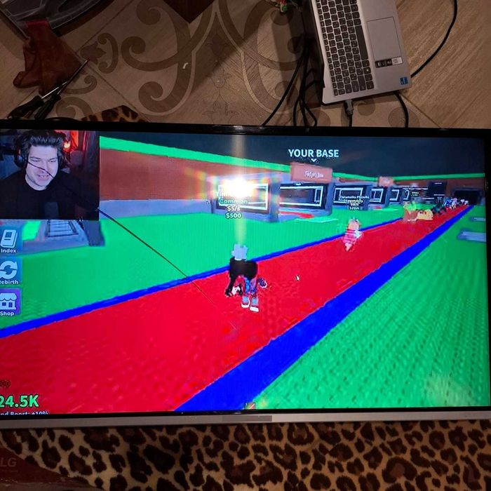 продам телевизор