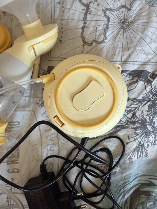 Единична двуфазна помпа за кърма Medela Swing като нова