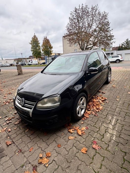 Dezmembrez Golf 5 R line GT GTD GTI R32 1.6 BSE 1.4 TSI