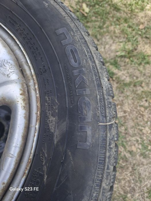 Anvelope iarna Duster 215/65R16