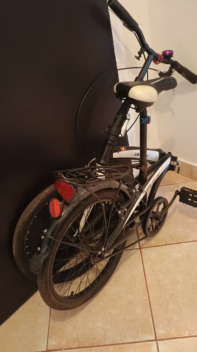 Doua biciclete care se strang  de vanzare