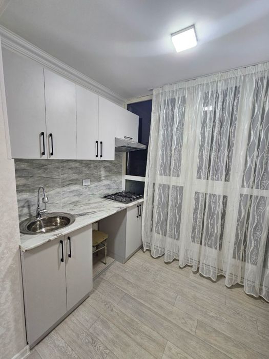 3 хонали 2 каватда Амир темур кучаси