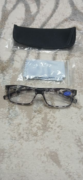 Ochelari pentru citit cu flex, dioptrii 0,5