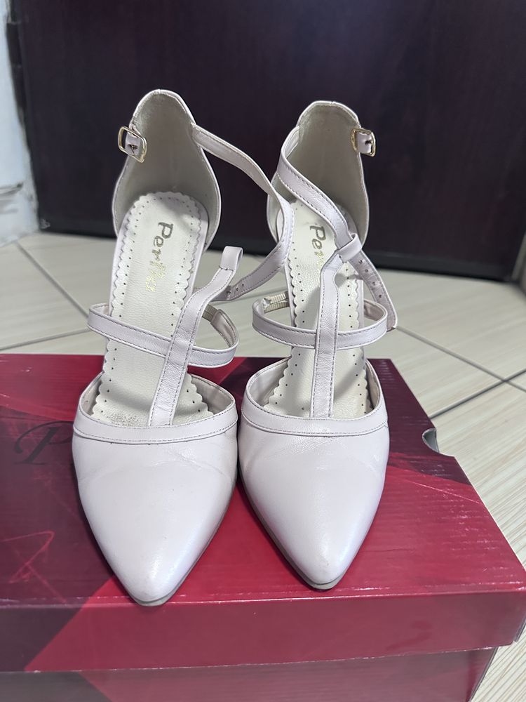 Pantofi piele 37