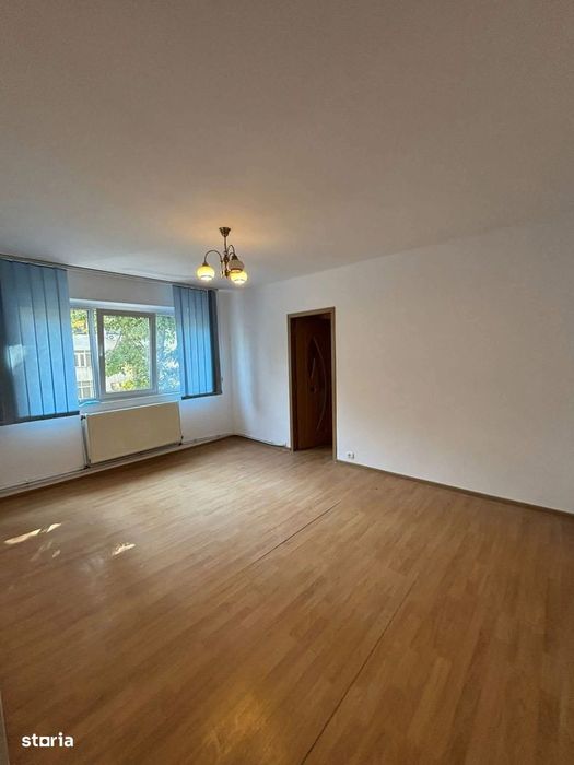 De vanzare apartament 2 camere ,renovat pretul 41.500