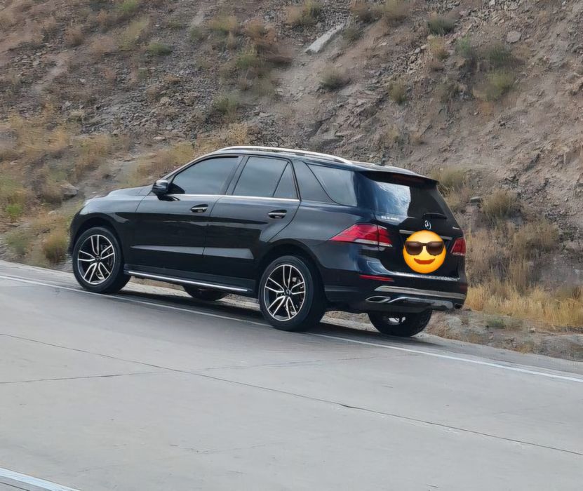 Mercedes Benz GLE400 4MATIC