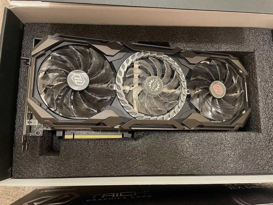 Видеокарта ASRock Radeon RX 6800 XT Taichi X OC 16GB GDDR6