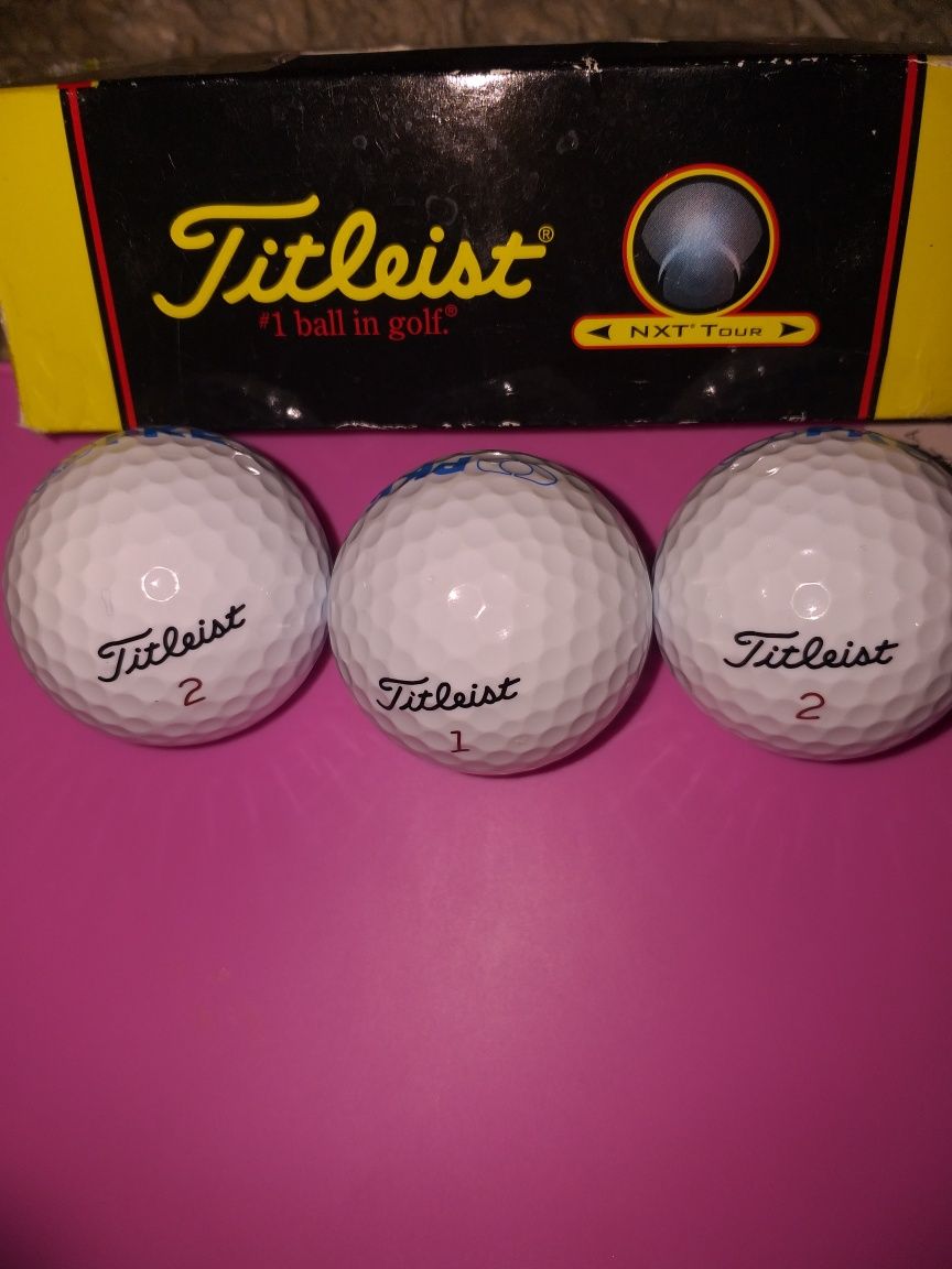 Set 3 mingi golf Titleist NXT' TOUR