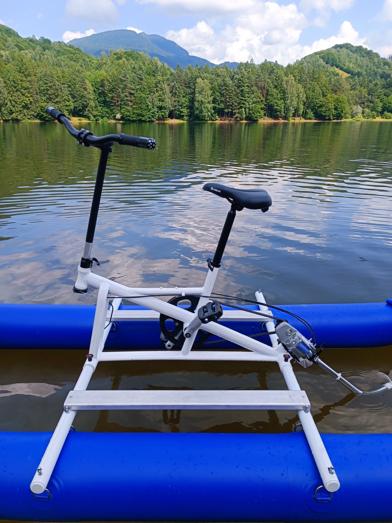 Bicicleta de apă -Aquabike