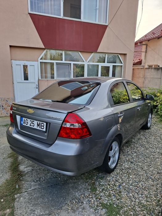 Chevrolet Aveo, an 2008, full options, GPL.