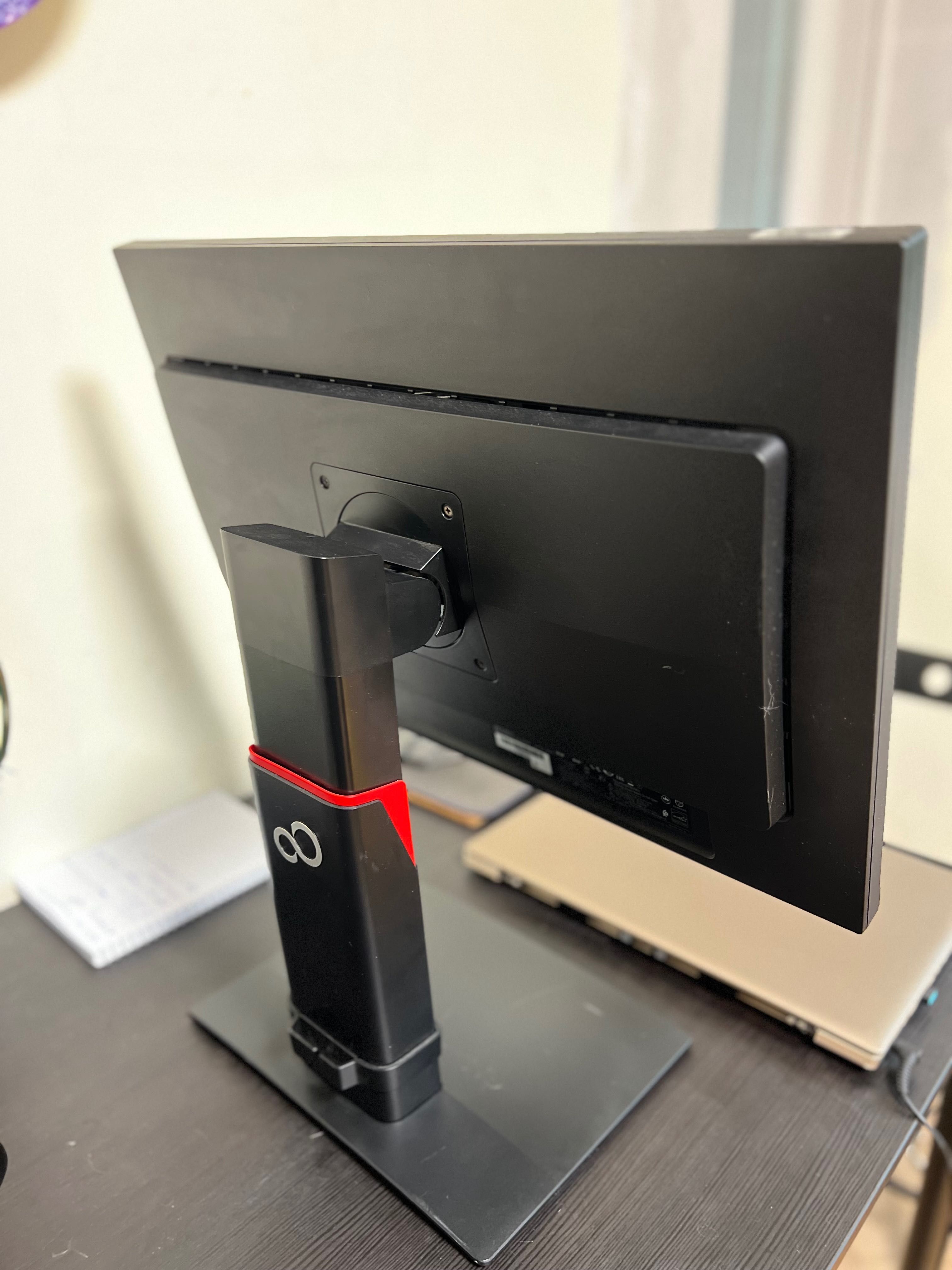 Монитор Fujitsu P24-8 WS Pro – 24” IPS, 1920x1200