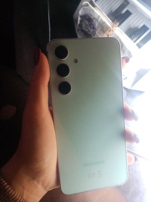 Samsung galaxy s24 FE