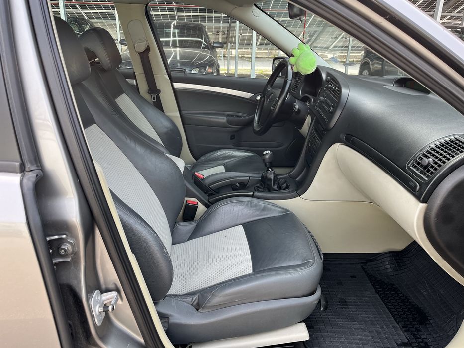 Saab 9-3 2.2Tid на части