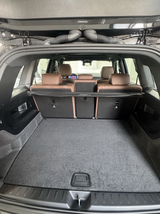Mercedes-Benz EQB 260