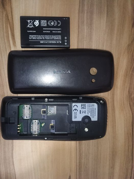 Nokia 210  двусимов а не е кодирана
