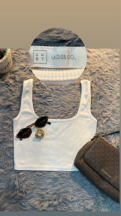 Шикарные стильные костюмы и комбенизон. Брендовые , дешево !