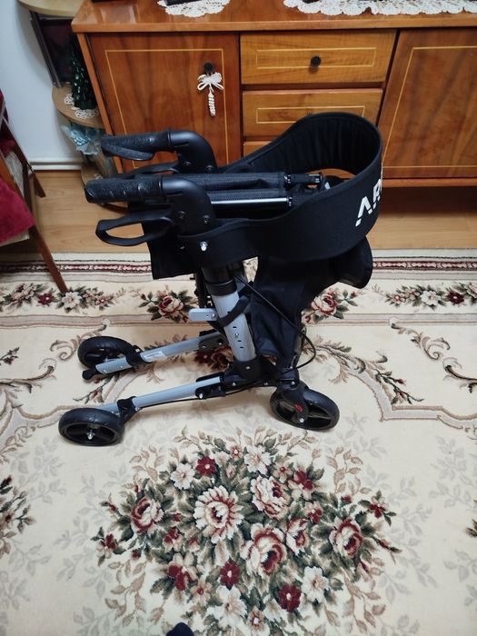 Mergator pentru persoane in varsta