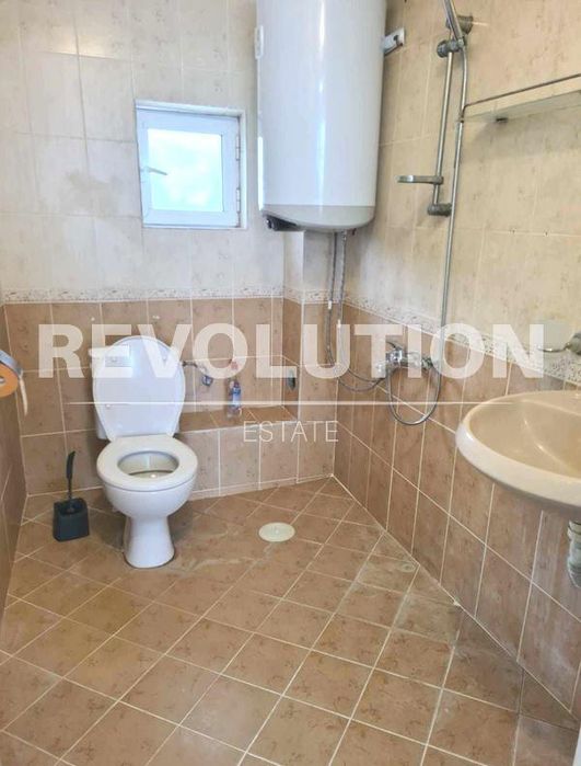 Дава се под наем Двустаен апартамент в Варна, Възраждане 2 - 52 кв.м за 450 € - Снимка #3