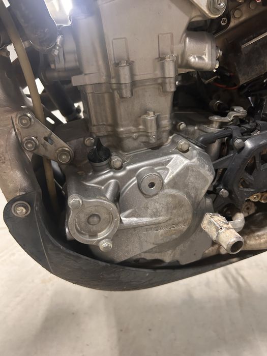 Honda CRF 250  – С регистрация, 1000 км, Перфектен!