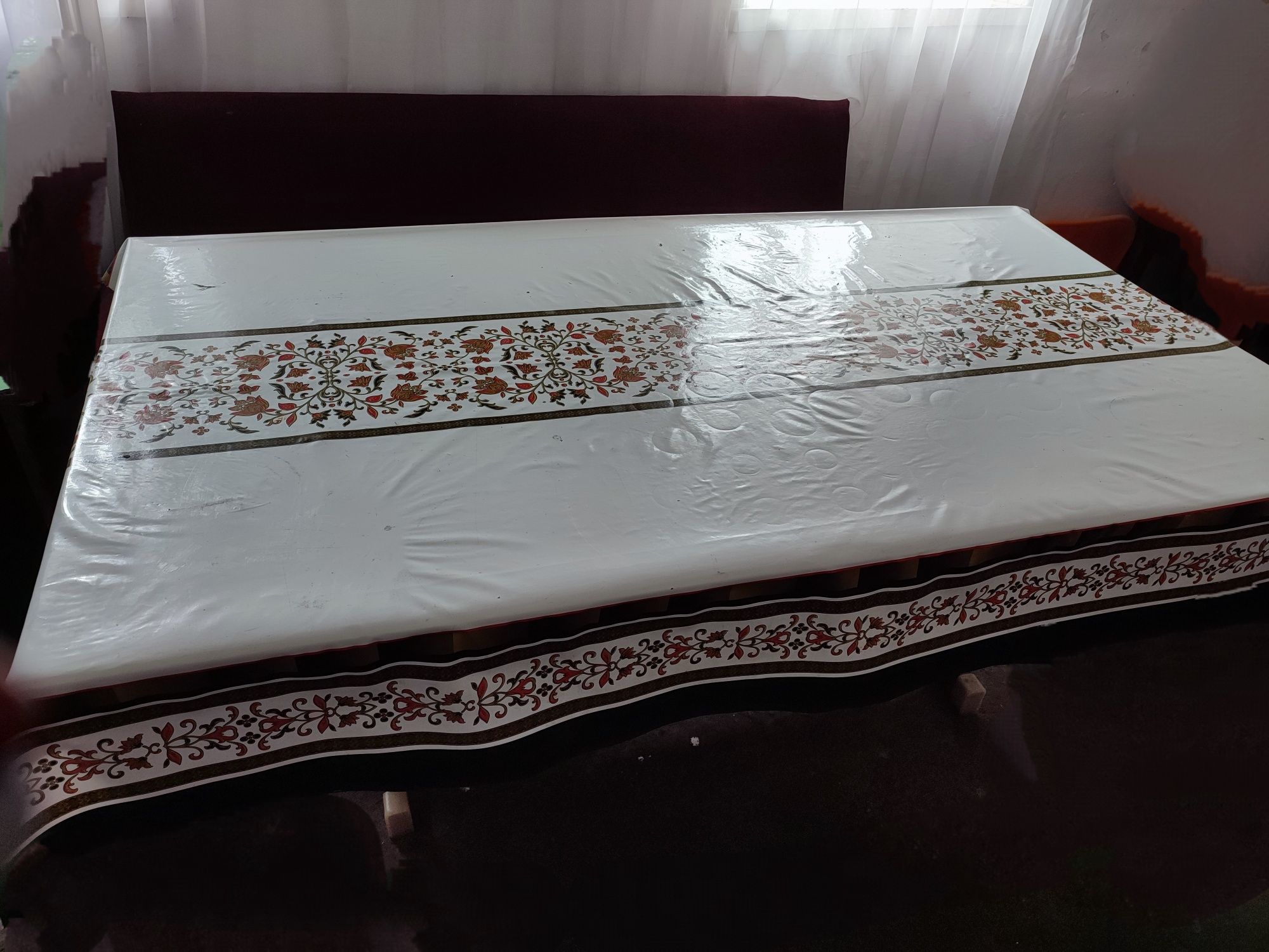 Продам стол 2 шт размер -90/160