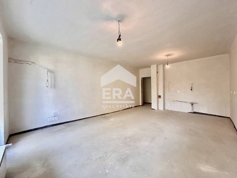 Продава се Тристаен апартамент в София, Бояна - 117 кв.м за 2023 €/кв.м - Снимка #3