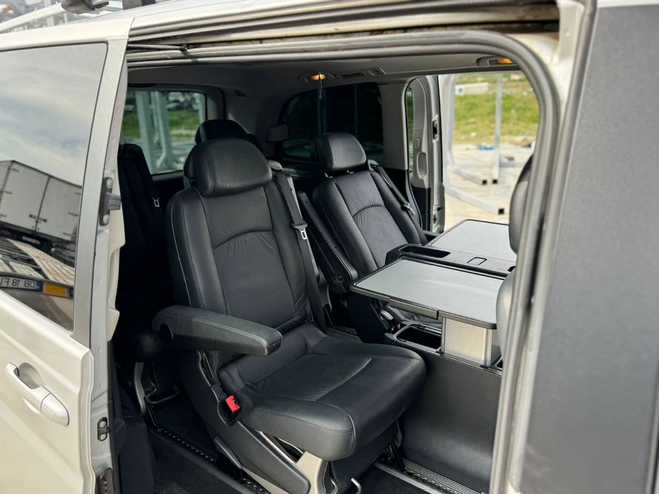 Rent a car/inchirieri auto/7 locuri,predare/ridicare aeroport