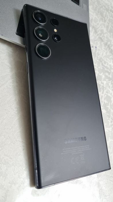 S23ulta 256gb 2ta sim.