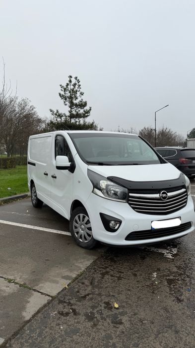 Opel vivaro model 2016, Alb