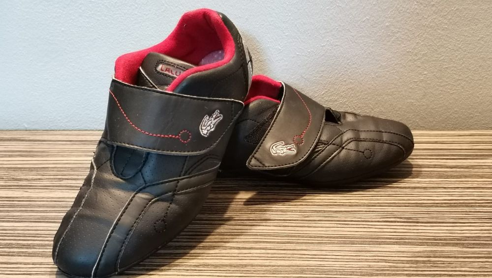 Adidași băieți Lacoste, marime 32