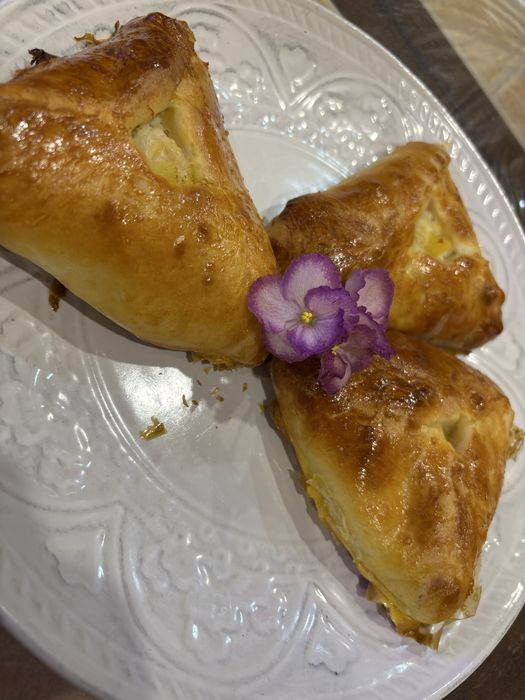 Принимаю заказы на выпечку духовых пирожков и булочек.