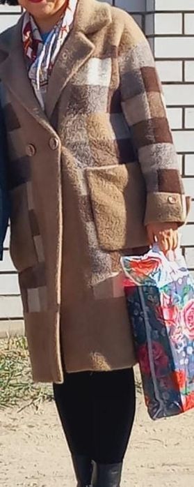 Продам женское пальто