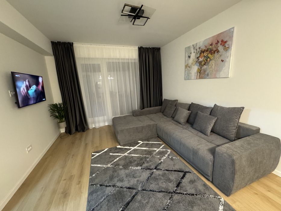 Cazare Brasov apartament 2 camere NOU DE LUX - Coresi Mall