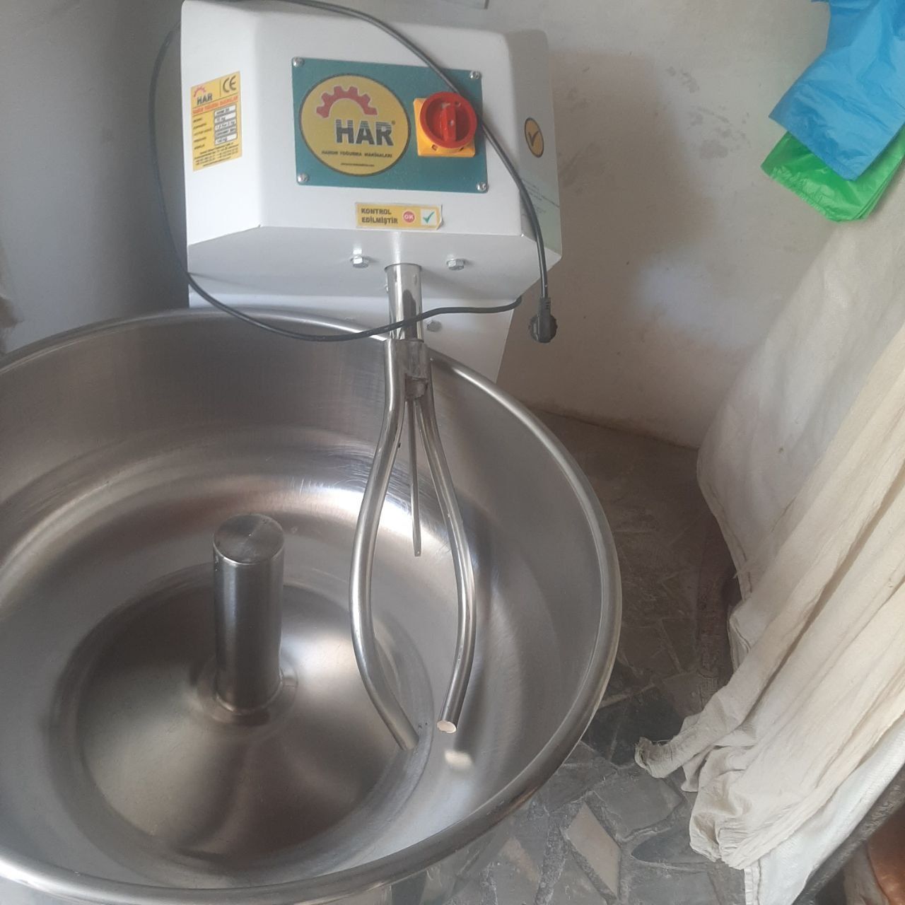 Mishalka 50 kilolik  220V ishlaydi yangi tez va arzon narda