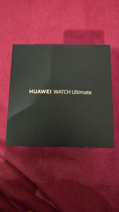 Vand smartwatch Huawei Watch Ultimate impecabil, in garantie