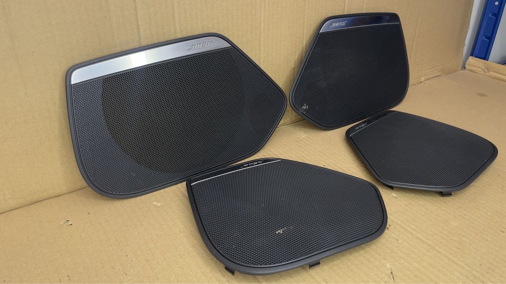 Решетки BOSE AUDI A7 4G
