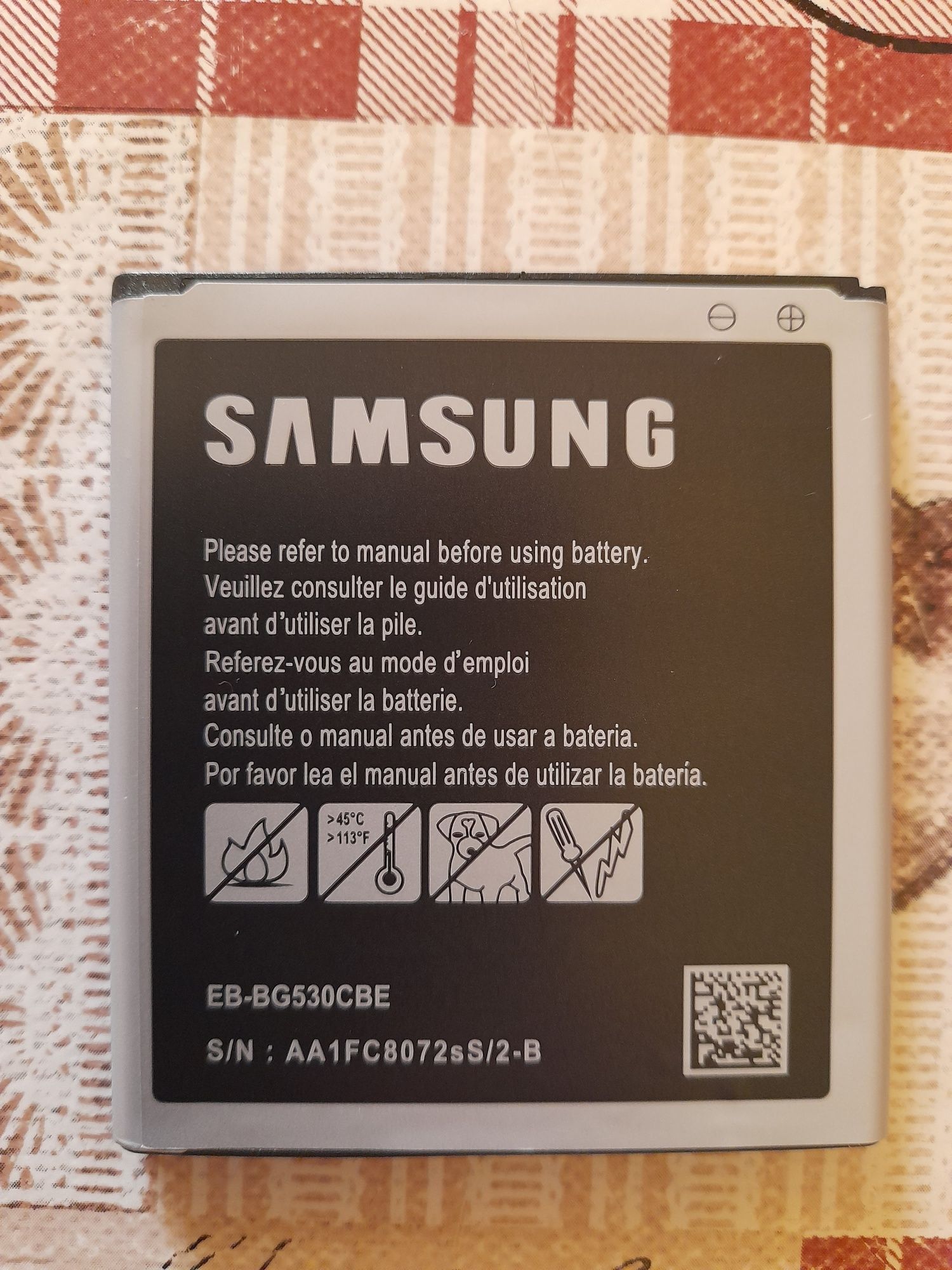 Baterie telefon Samsung j5 2015