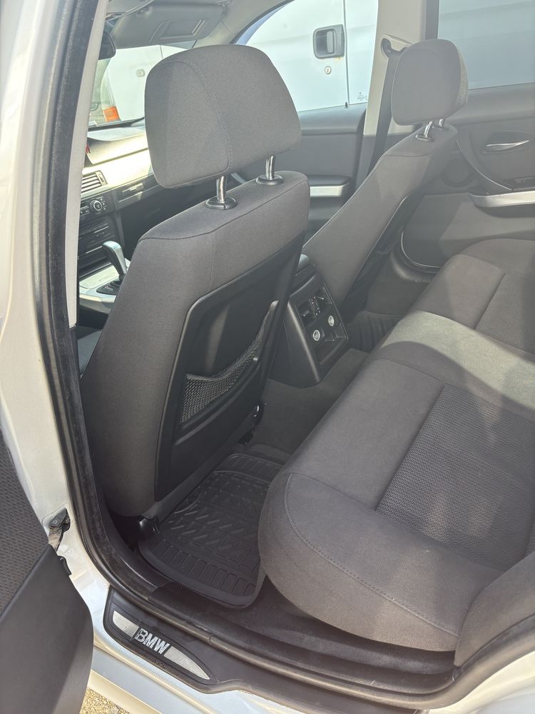 Polish Auto,Polish Faruri Si Detailing Auto