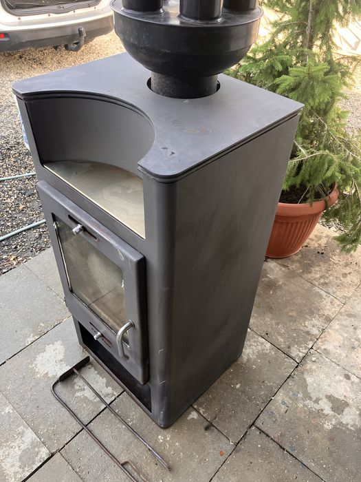 Soba Semineu  pe lemne carbuni  9,5 kw